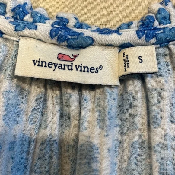 Vineyard Vines Seastitch Print Popover Blouse - Picture 5 of 6